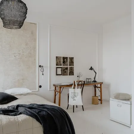 Apartment Concierge Unique Design Warsaw